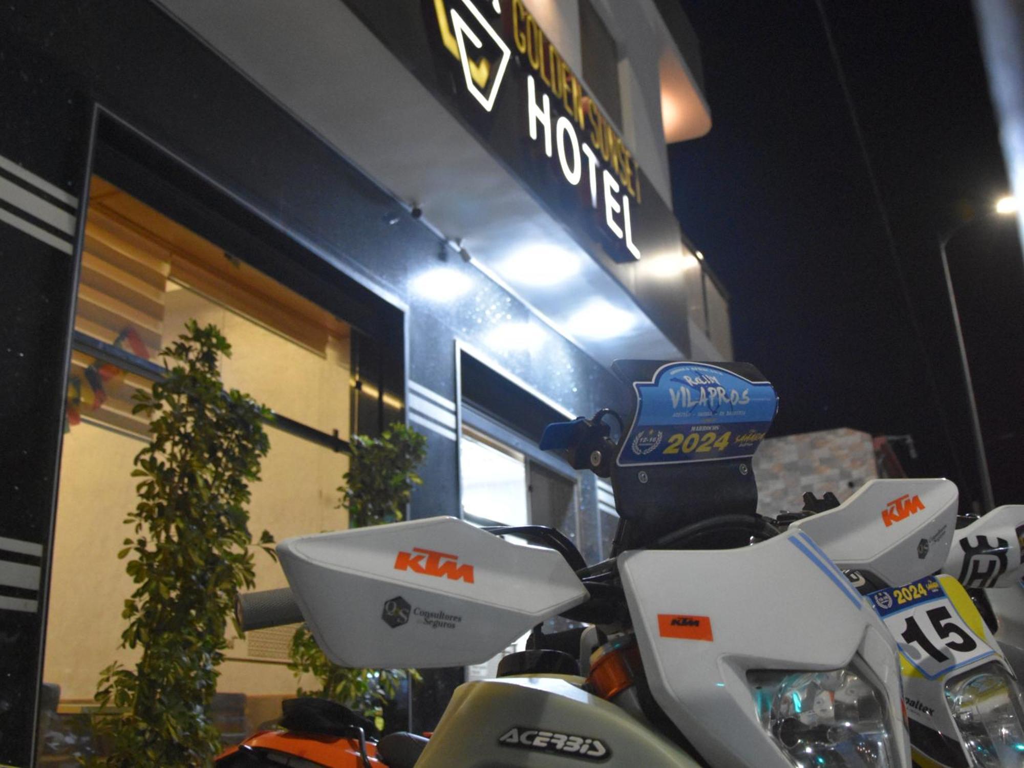 Hotel Golden Sunset الدخلة المظهر الخارجي الصورة